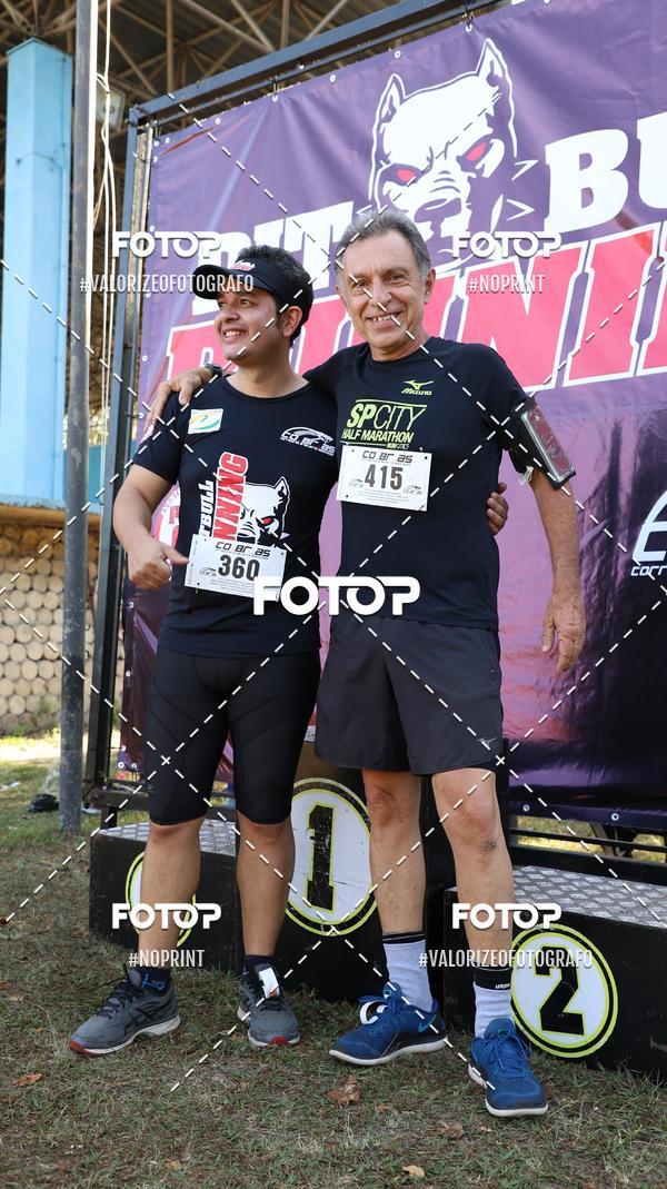 Buy your photos of the eventPIT BULL RUNNING on Fotop