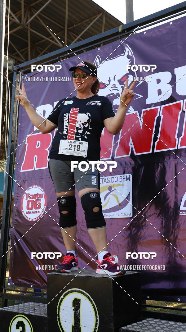 Buy your photos of the eventPIT BULL RUNNING on Fotop