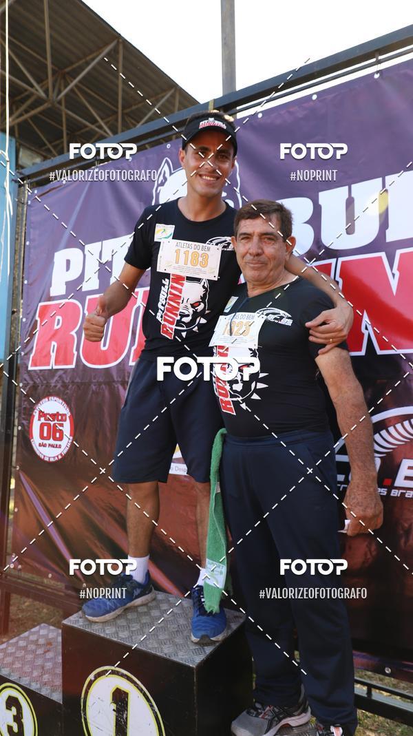 Acquista le foto dell'eventoPIT BULL RUNNING in Fotop