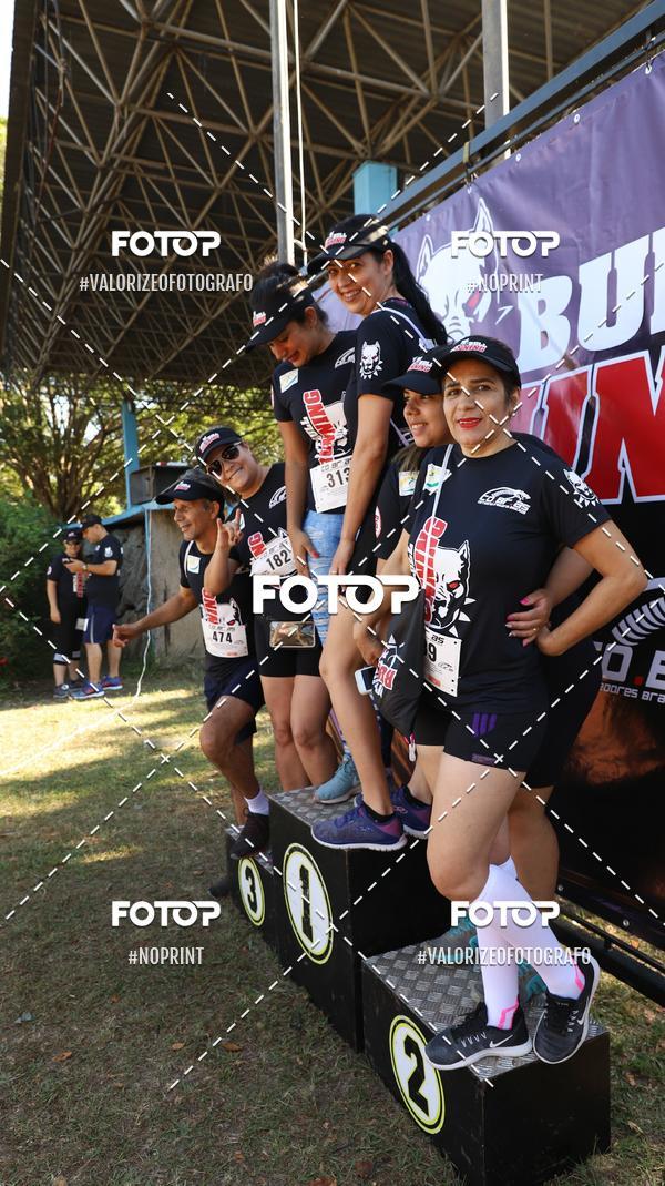 Compre as suas fotos do eventoPIT BULL RUNNING no Fotop
