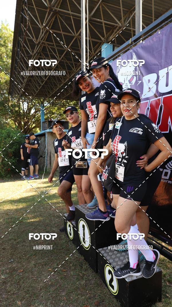 Compre as suas fotos do eventoPIT BULL RUNNING no Fotop