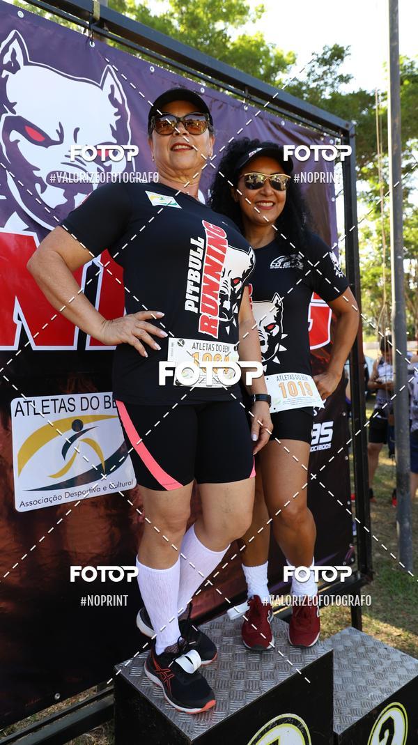 Achetez vos photos de l'vnementPIT BULL RUNNING sur Fotop