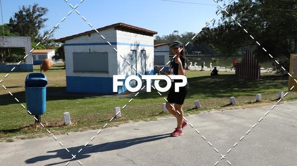 Achetez vos photos de l'vnementPIT BULL RUNNING sur Fotop