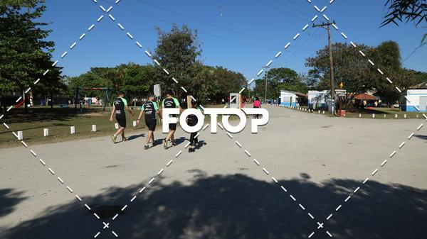 Achetez vos photos de l'vnementPIT BULL RUNNING sur Fotop