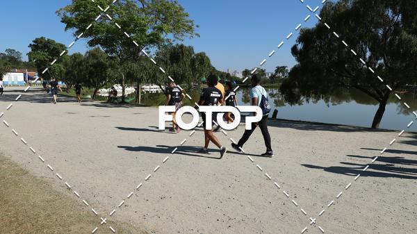 Achetez vos photos de l'vnementPIT BULL RUNNING sur Fotop