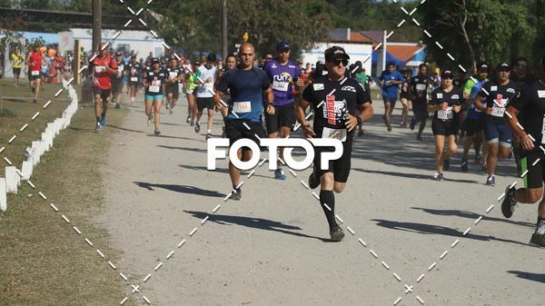 Buy your photos of the eventPIT BULL RUNNING on Fotop