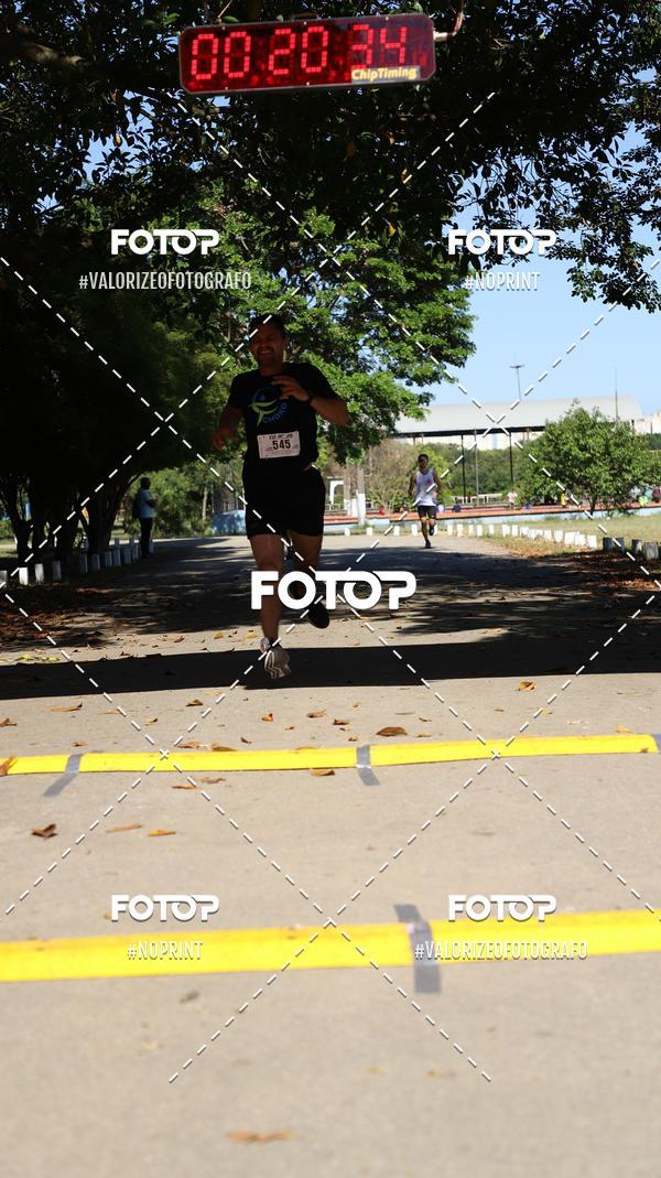 Compre as suas fotos do eventoPIT BULL RUNNING no Fotop