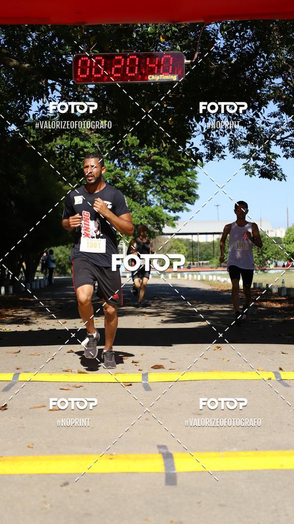 Compre as suas fotos do eventoPIT BULL RUNNING no Fotop