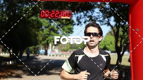 Compre as suas fotos do eventoPIT BULL RUNNING no Fotop