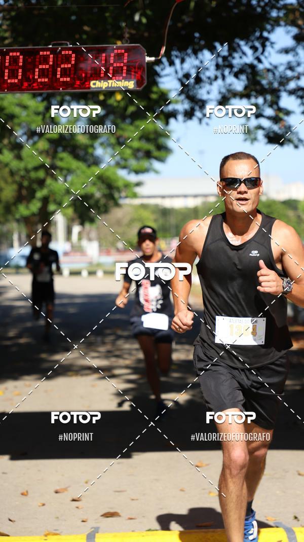 Compre as suas fotos do eventoPIT BULL RUNNING no Fotop