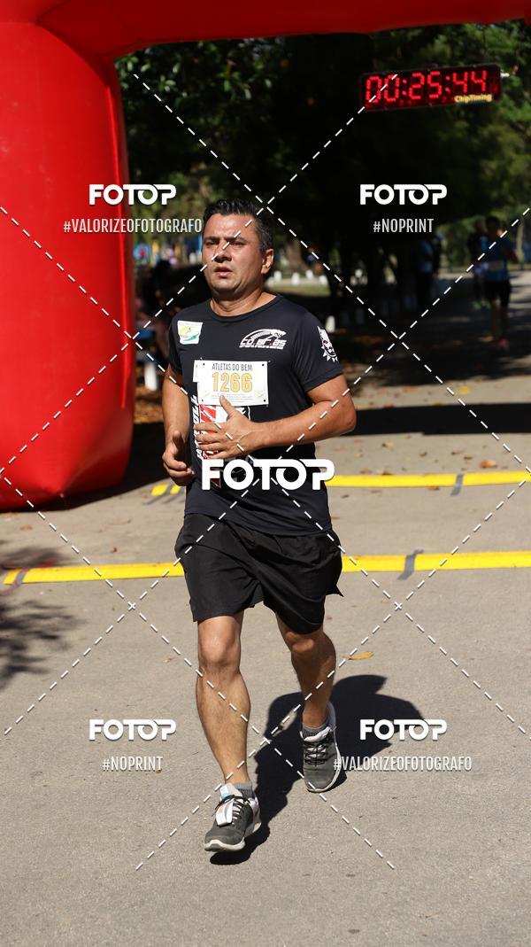 Achetez vos photos de l'vnementPIT BULL RUNNING sur Fotop