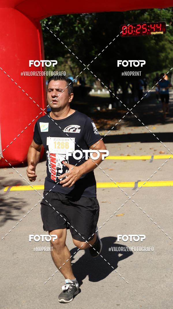 Achetez vos photos de l'vnementPIT BULL RUNNING sur Fotop