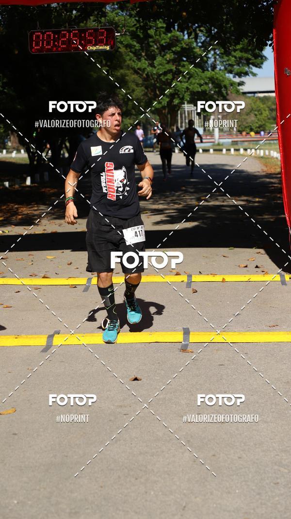 Achetez vos photos de l'vnementPIT BULL RUNNING sur Fotop