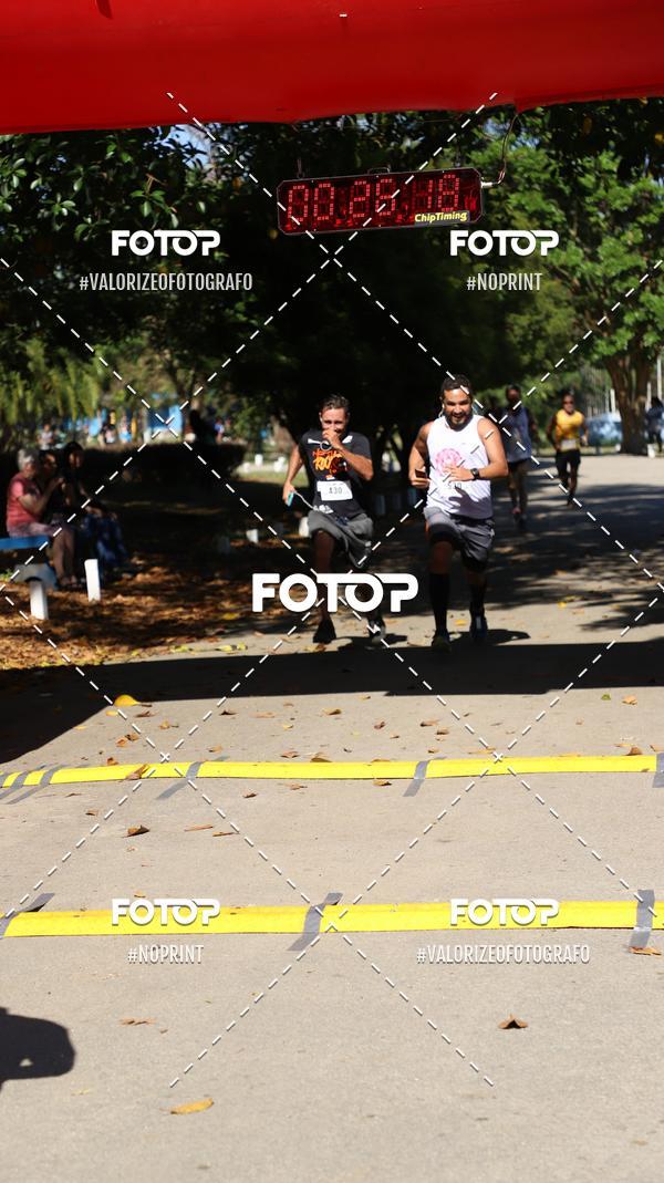 Compre as suas fotos do eventoPIT BULL RUNNING no Fotop