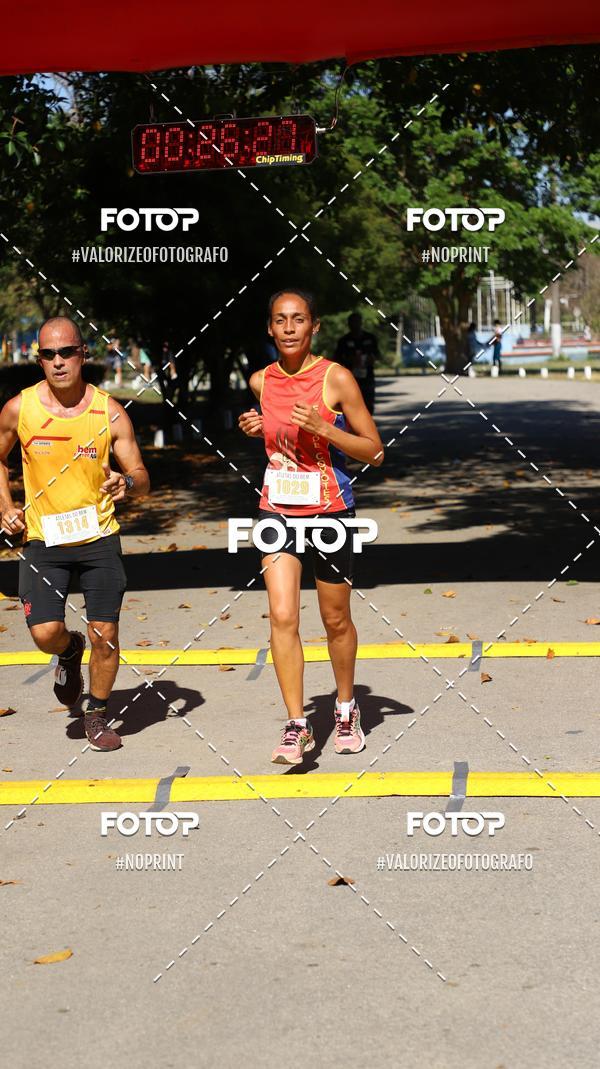 Compre as suas fotos do eventoPIT BULL RUNNING no Fotop