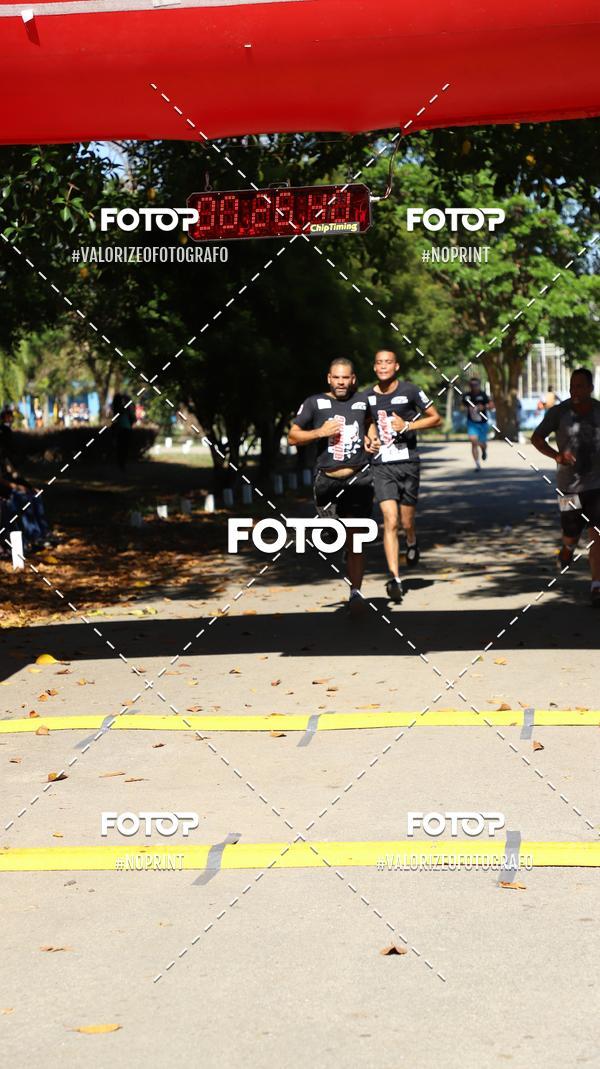 Compre as suas fotos do eventoPIT BULL RUNNING no Fotop