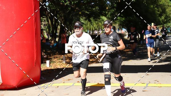 Compre as suas fotos do eventoPIT BULL RUNNING no Fotop