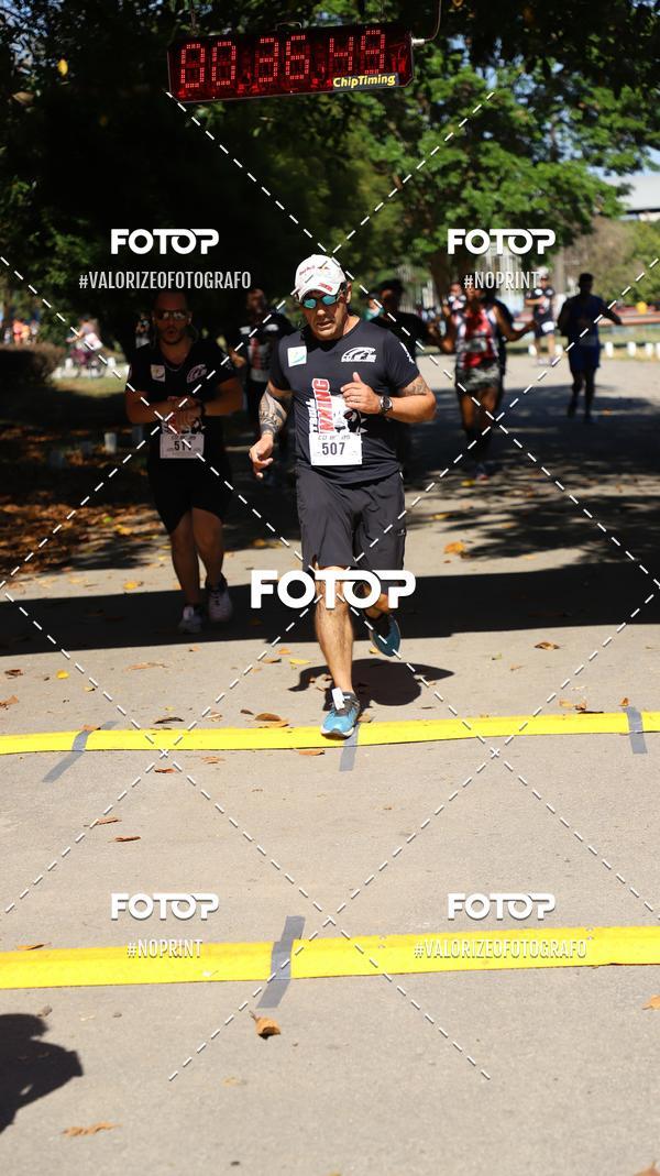 Compre as suas fotos do eventoPIT BULL RUNNING no Fotop