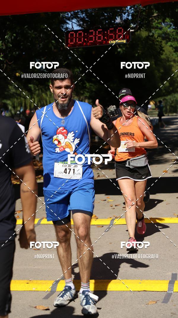 Compre as suas fotos do eventoPIT BULL RUNNING no Fotop