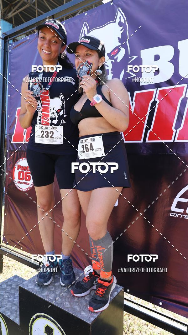 Buy your photos of the eventPIT BULL RUNNING on Fotop