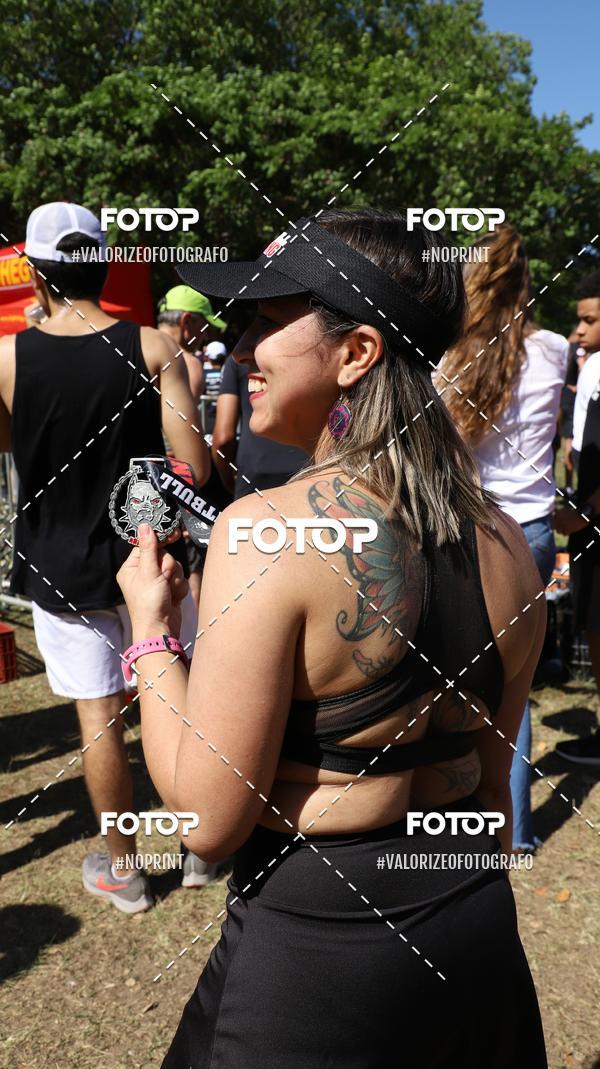 Buy your photos of the eventPIT BULL RUNNING on Fotop