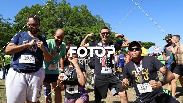 Achetez vos photos de l'vnementPIT BULL RUNNING sur Fotop