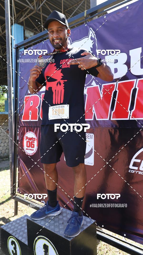 Compra tus fotos del eventoPIT BULL RUNNING En Fotop