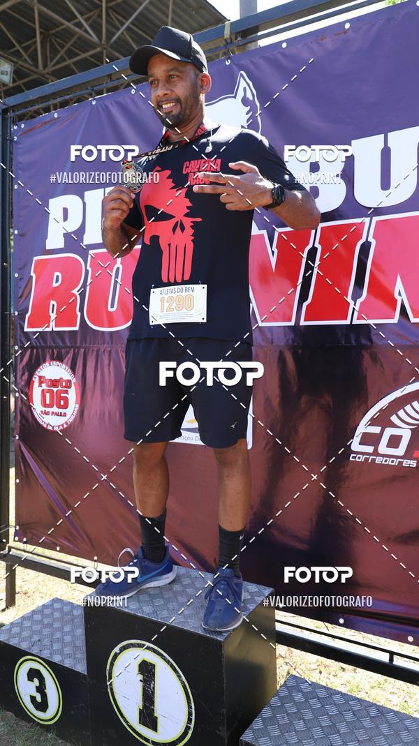 Compra tus fotos del eventoPIT BULL RUNNING En Fotop