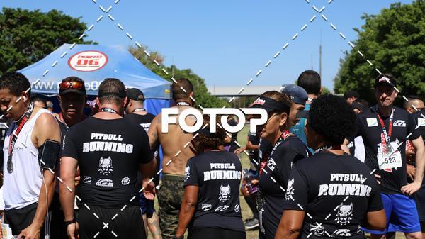 Compra tus fotos del eventoPIT BULL RUNNING En Fotop