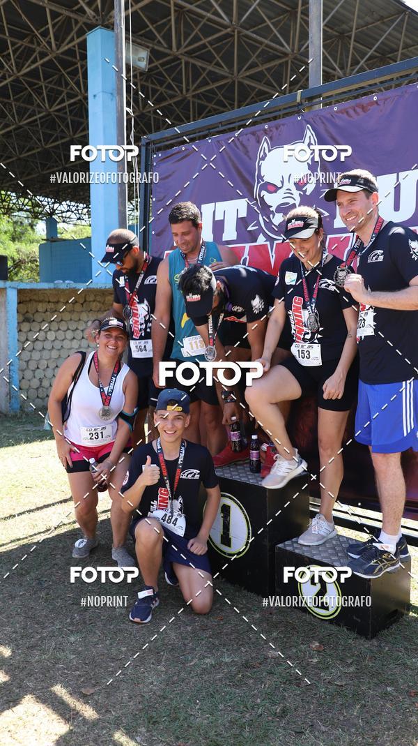 Compra tus fotos del eventoPIT BULL RUNNING En Fotop