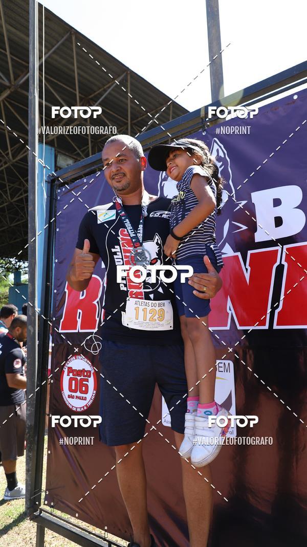 Compra tus fotos del eventoPIT BULL RUNNING En Fotop