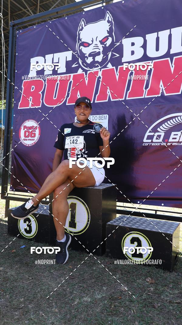 Compre suas fotos do eventoPIT BULL RUNNING no Fotop