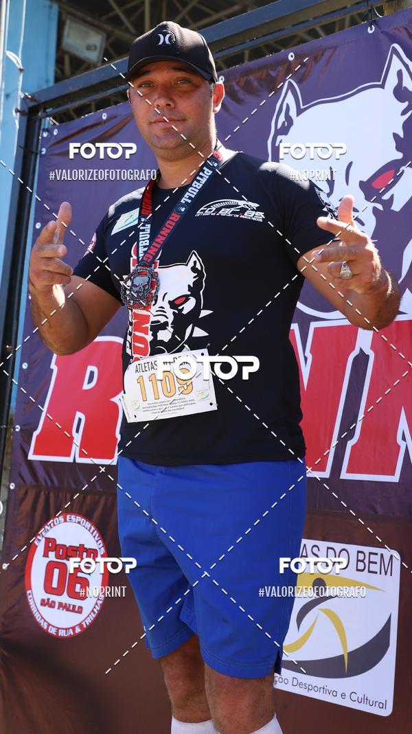 Compre suas fotos do eventoPIT BULL RUNNING no Fotop