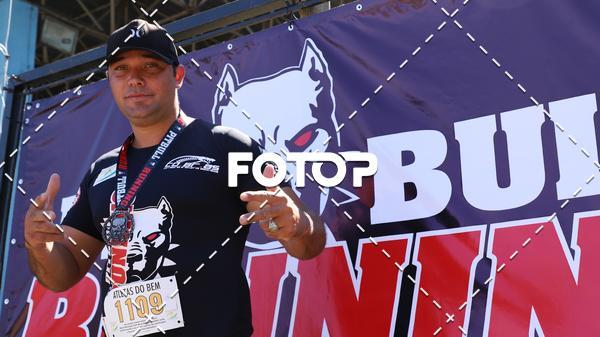 Compre suas fotos do eventoPIT BULL RUNNING no Fotop