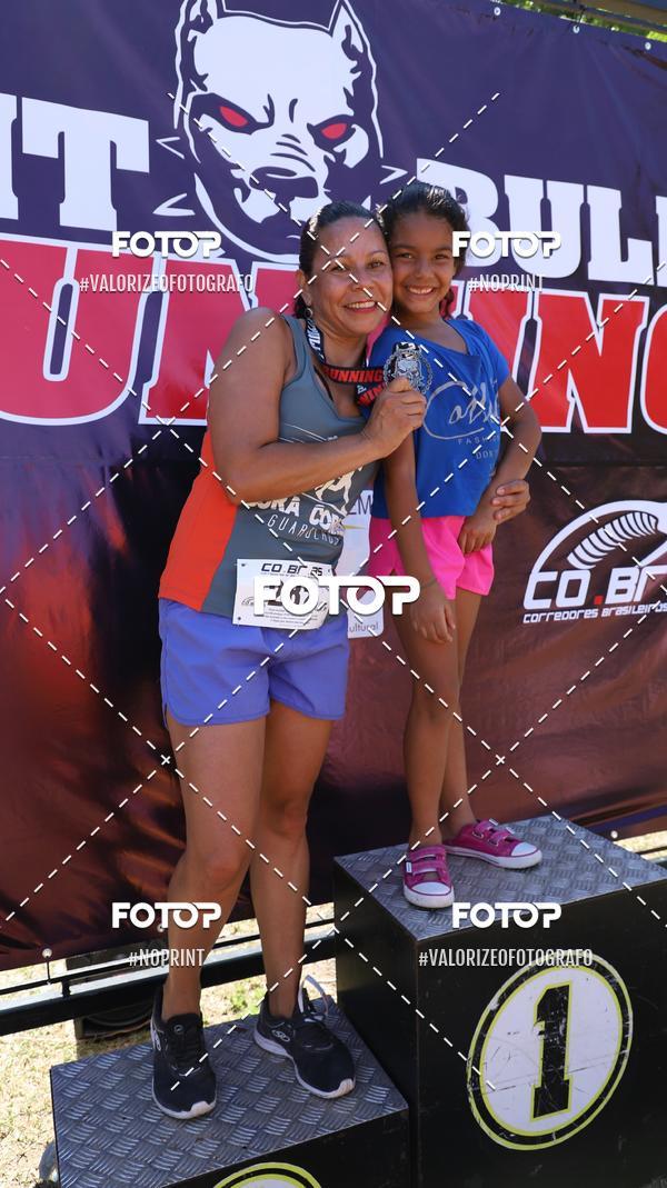 Achetez vos photos de l'vnementPIT BULL RUNNING sur Fotop