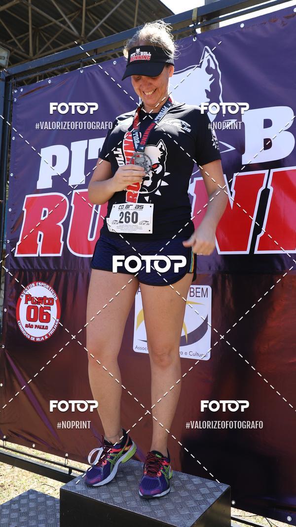 Achetez vos photos de l'vnementPIT BULL RUNNING sur Fotop