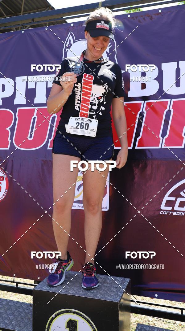 Achetez vos photos de l'vnementPIT BULL RUNNING sur Fotop