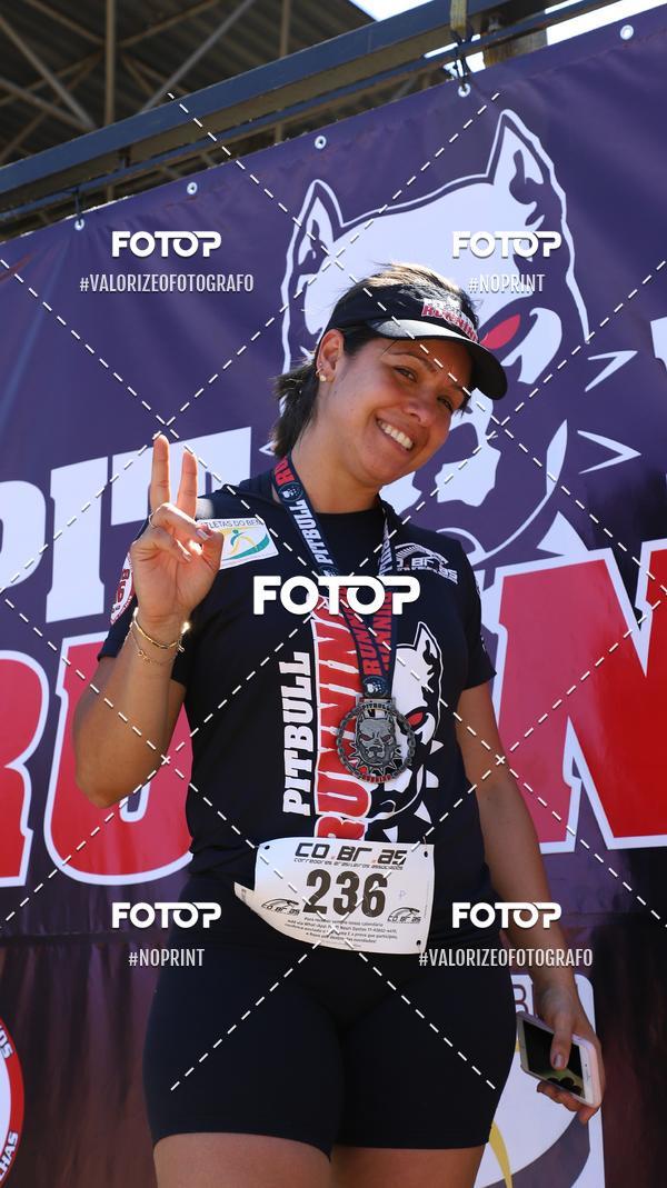 Achetez vos photos de l'vnementPIT BULL RUNNING sur Fotop