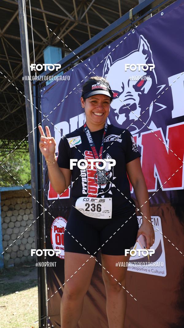 Buy your photos of the eventPIT BULL RUNNING on Fotop