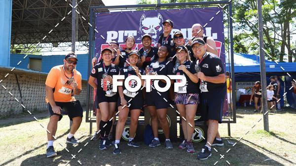 Buy your photos of the eventPIT BULL RUNNING on Fotop