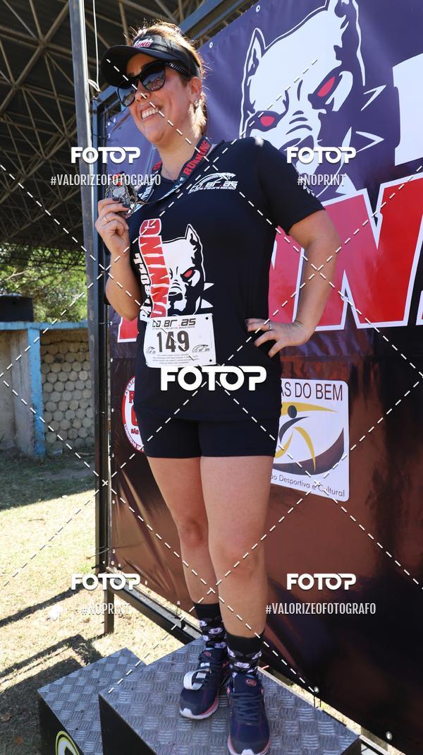 Buy your photos of the eventPIT BULL RUNNING on Fotop