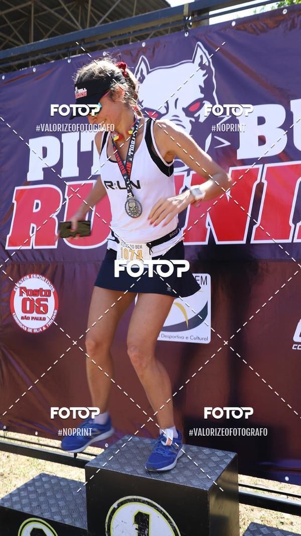 Compra tus fotos del eventoPIT BULL RUNNING En Fotop