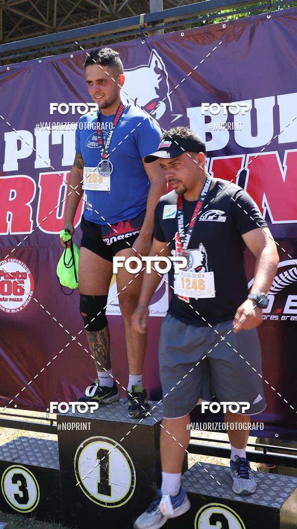 Compra tus fotos del eventoPIT BULL RUNNING En Fotop