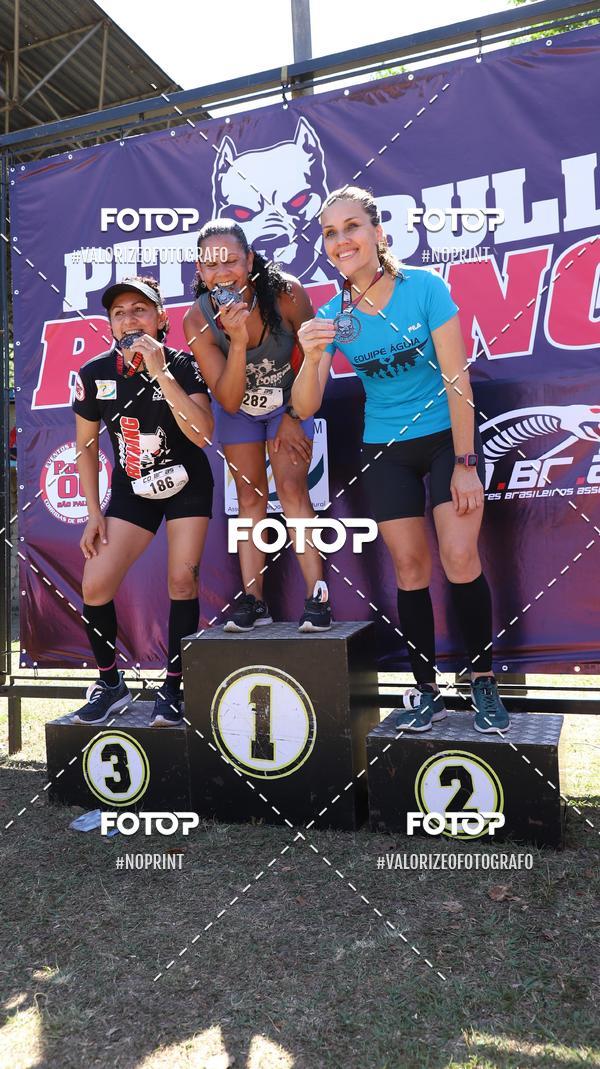 Compra tus fotos del eventoPIT BULL RUNNING En Fotop