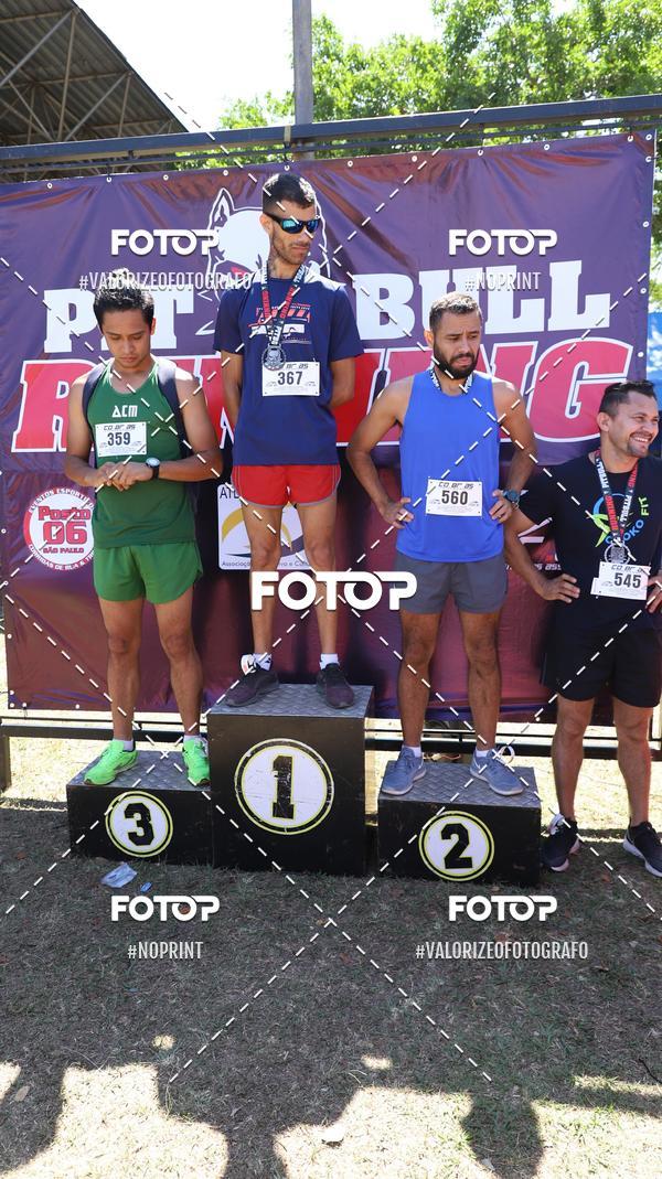 Acquista le foto dell'eventoPIT BULL RUNNING in Fotop