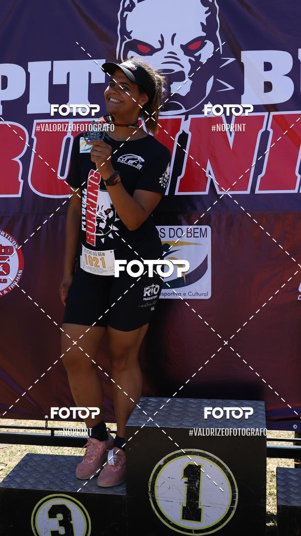 Compre suas fotos do eventoPIT BULL RUNNING no Fotop