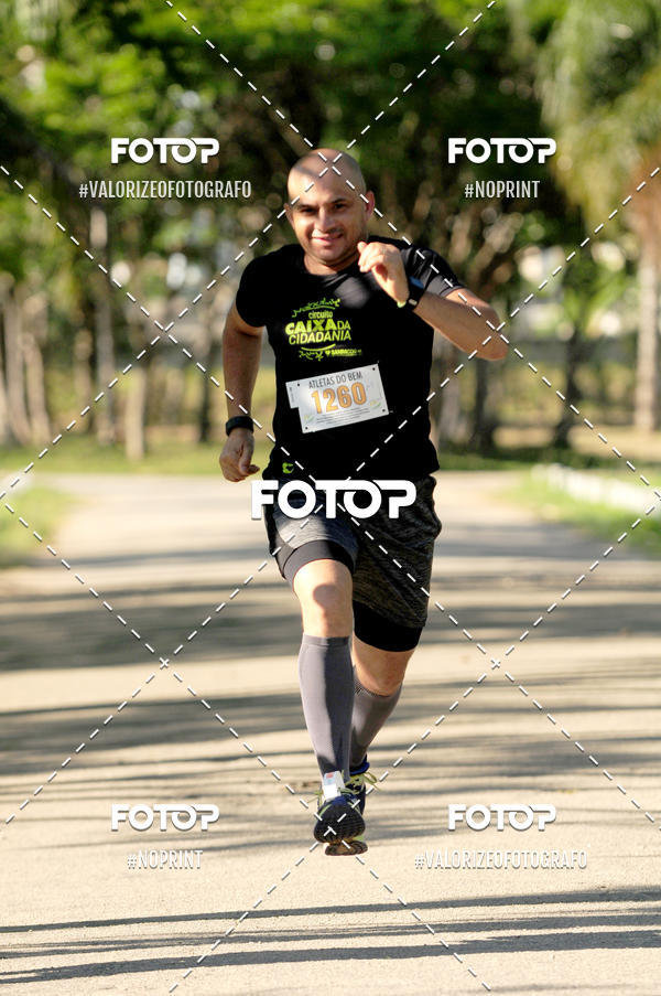 Buy your photos of the eventPIT BULL RUNNING on Fotop