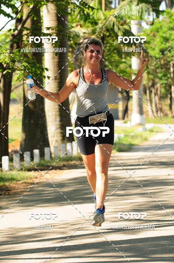 Compra tus fotos del eventoPIT BULL RUNNING En Fotop