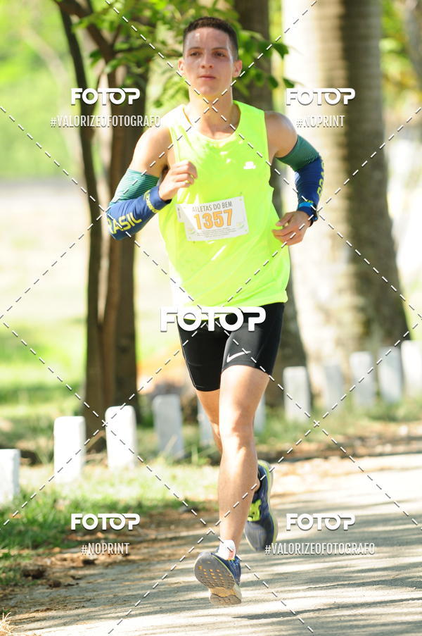 Compra tus fotos del eventoPIT BULL RUNNING En Fotop