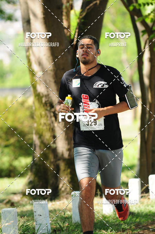 Compre suas fotos do eventoPIT BULL RUNNING no Fotop